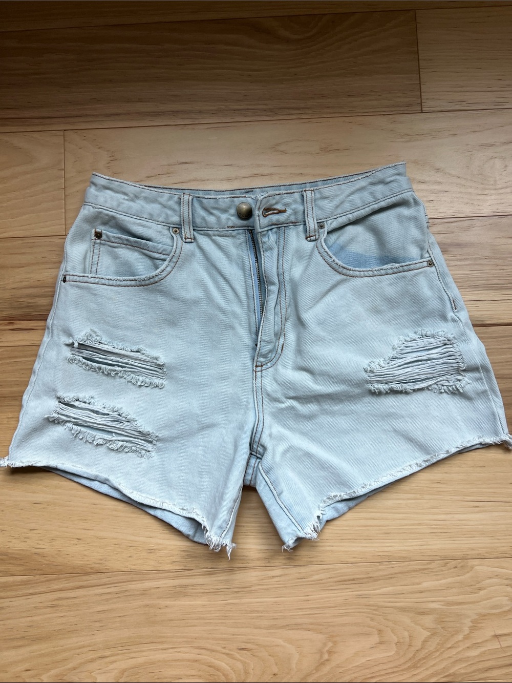 Billabong Light Blue Distressed High-Rise Denim Shorts. Size 28